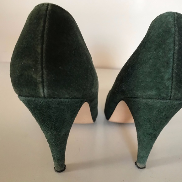 VINTAGE GREEN SUEDE HEELS - Picture 8 of 9